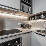 Comodo Apartamento Con Terraza En Santiago Centro