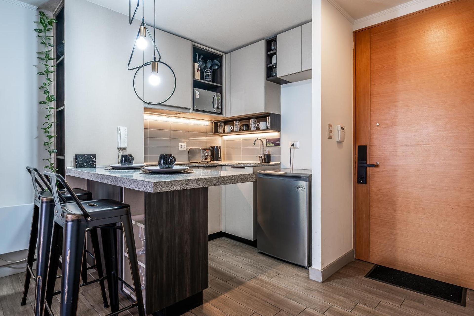 Apartamento Comodo Con Terraza En Centro